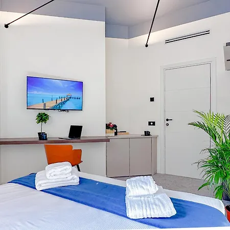 Konukevi Porta Venezia - Luxy - 6 *